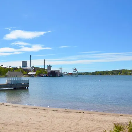 Strandbergs *